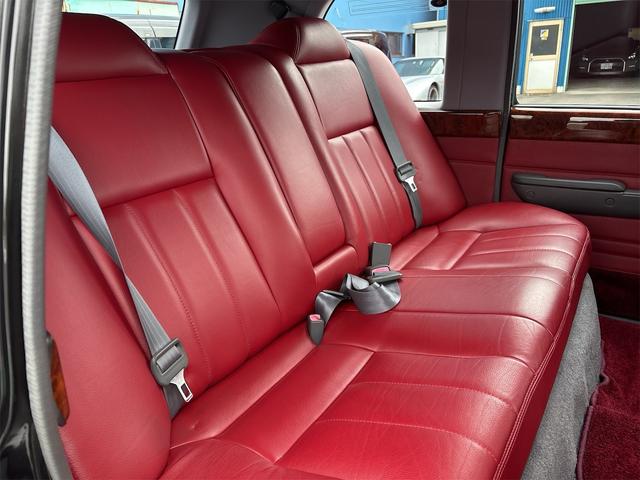 トヨタクラシック クラシック トヨタ60周年記念100台限定車 走行7000km 赤革シート 純正ナルディーステアリング トヨタテクノクラフト社製 社外オーディオ パワーステアリング エアコン パワーウィンドウ 集中ドアロック(51枚目)