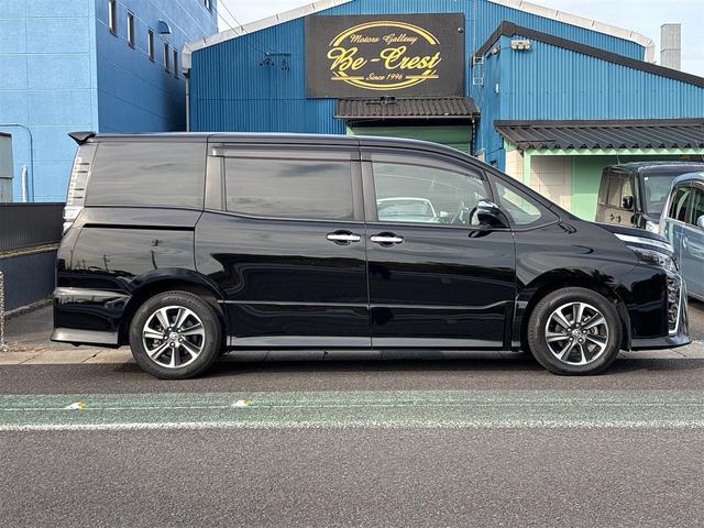 ヴォクシー ＺＳ　煌ＩＩＩ　ワンオーナー　純正フルセグナビ・ＴＶ　バックカメラ　スマートキー　プッシュスタート　前後ドライブレコーダー　ブルーレイオーディオ　Ｂｌｕｅｔｏｏｔｈ（12枚目）