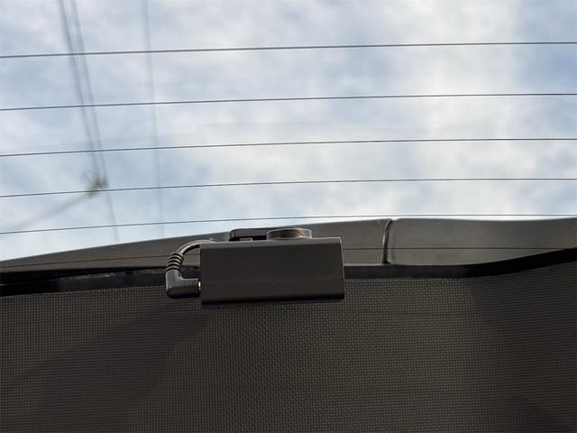 ヴォクシー ＺＳ　煌ＩＩＩ　ワンオーナー　純正フルセグナビ・ＴＶ　バックカメラ　スマートキー　プッシュスタート　前後ドライブレコーダー　ブルーレイオーディオ　Ｂｌｕｅｔｏｏｔｈ（22枚目）