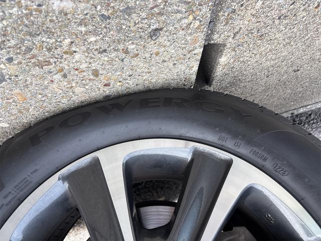 ヴォクシー ＺＳ　煌ＩＩＩ　ワンオーナー　純正フルセグナビ・ＴＶ　バックカメラ　スマートキー　プッシュスタート　前後ドライブレコーダー　ブルーレイオーディオ　Ｂｌｕｅｔｏｏｔｈ（34枚目）