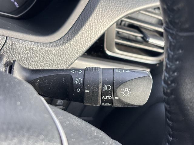 ヴォクシー ＺＳ　煌ＩＩＩ　ワンオーナー　純正フルセグナビ・ＴＶ　バックカメラ　スマートキー　プッシュスタート　前後ドライブレコーダー　ブルーレイオーディオ　Ｂｌｕｅｔｏｏｔｈ（48枚目）