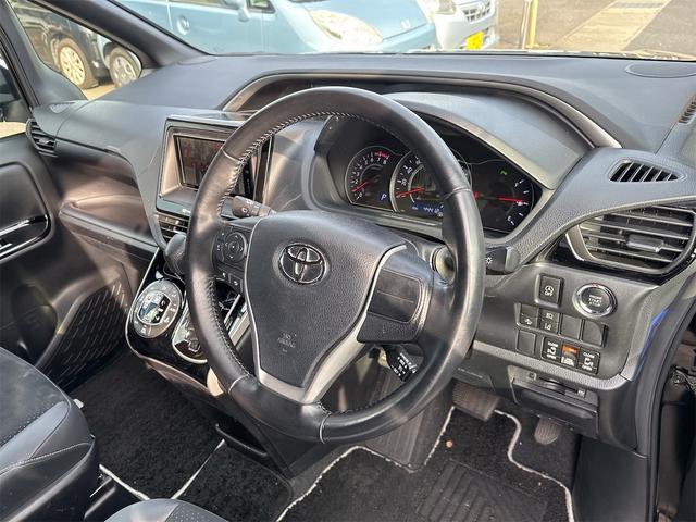 ヴォクシー ＺＳ　煌ＩＩＩ　ワンオーナー　純正フルセグナビ・ＴＶ　バックカメラ　スマートキー　プッシュスタート　前後ドライブレコーダー　ブルーレイオーディオ　Ｂｌｕｅｔｏｏｔｈ（54枚目）