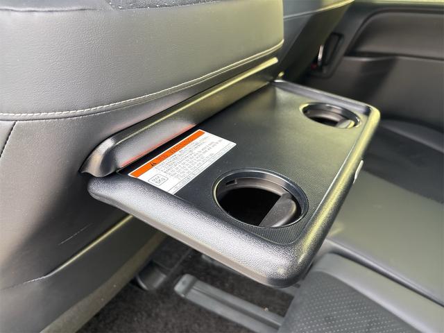 ヴォクシー ＺＳ　煌ＩＩＩ　ワンオーナー　純正フルセグナビ・ＴＶ　バックカメラ　スマートキー　プッシュスタート　前後ドライブレコーダー　ブルーレイオーディオ　Ｂｌｕｅｔｏｏｔｈ（70枚目）