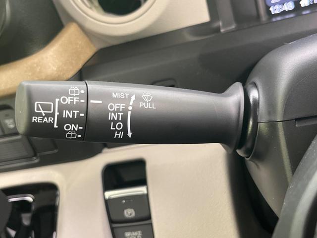 ベースグレード　新型　届出済未使用車　パワースライド　レーダクルーズコントロール　衝突被害軽減システム　バックカメラ　ＬＥＤヘッドライト　オートマチックハイビーム　オートライト　コーナーセンサー(22枚目)