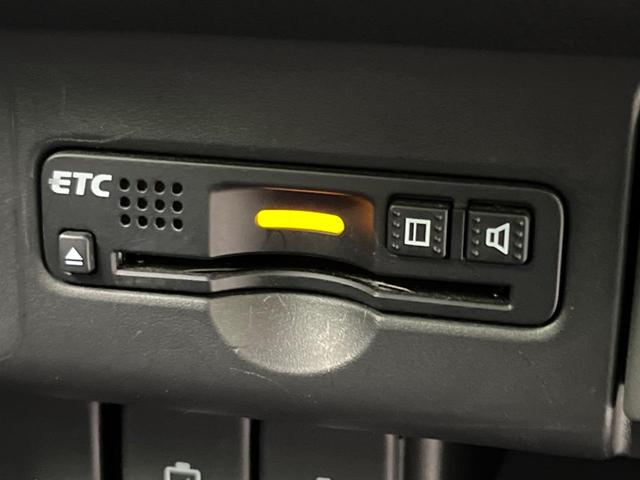 Ｇ・ターボパッケージ　純正８型ナビ　禁煙車　バックカメラ　ＥＴＣ　ドライブレコーダー　Ｂｌｕｅｔｏｏｔｈ　クルーズコントロール　ＨＩＤヘッド　ＬＥＤフォグ　純正１４インチアルミ　スマートキー　プライバシーガラス(7枚目)