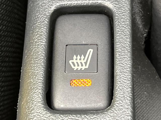 コペン ローブ　禁煙車　ＳＤナビ　バックカメラ　スマートキー　ＬＥＤヘッドライト　オートエアコン　純正１５インチアルミ　Ｂｌｕｅｔｏｏｔｈ　ＣＤ　ＤＶＤ再生　フルセグ　盗難防止システム　プライバシーガラス（5枚目）