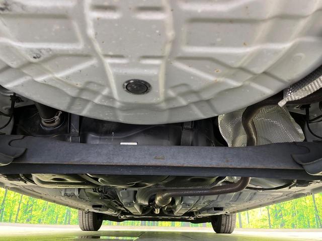 ノート ｅ－パワー　Ｘ　禁煙車　衝突軽減装置システム　横滑り防止装置　オートエアコン　Ｂｌｕｅｔｏｏｔｈ再生　オートライト　スマートキー　電動格納ミラー　盗難防止システム　プライバシーガラス　トラクションコントロール（19枚目）