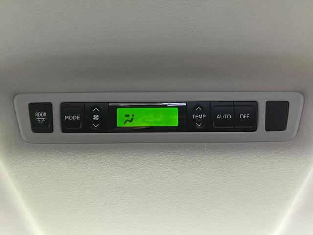アルファード ２４０Ｓ　タイプゴールド　両側電動ドア　８型ナビ　バックカメラ　禁煙車　電動リアゲート　ハーフレザーシート　コーナーセンサー　スマートキー　ＨＩＤヘッド　ＥＴＣ　クルコン　オートライト　デュアルエアコン　純正１８インチアルミ（65枚目）