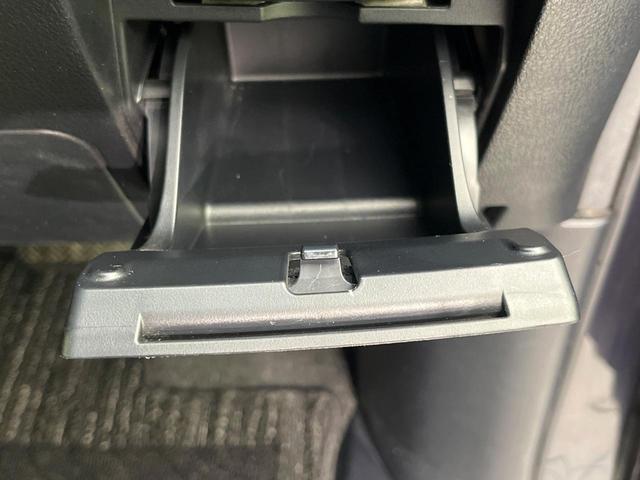 ヴェルファイア ２．５Ｚ　両側電動スライド　後席モニター　純正ＳＤナビ　バックカメラ　トヨタセーフティセンス　禁煙車　ドラレコ　コーナーセンサー　スマートキー　ＬＥＤヘッド　ＥＴＣ　オートマチックハイビーム　車線逸脱警報（49枚目）
