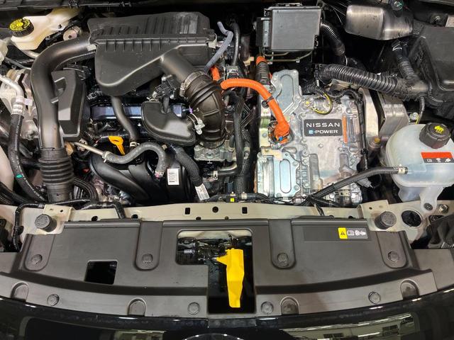 オーラ ニスモ 純正9型ナビ 全周囲カメラ BOSEサウンド 衝突被害軽減システム プロパイロット 禁煙車 パワーシート コーナーセンサー スマートキー LEDヘッド ビルトインETC オートハイビーム(18枚目)