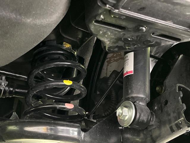 オーラ ニスモ 純正9型ナビ 全周囲カメラ BOSEサウンド 衝突被害軽減システム プロパイロット 禁煙車 パワーシート コーナーセンサー スマートキー LEDヘッド ビルトインETC オートハイビーム(20枚目)