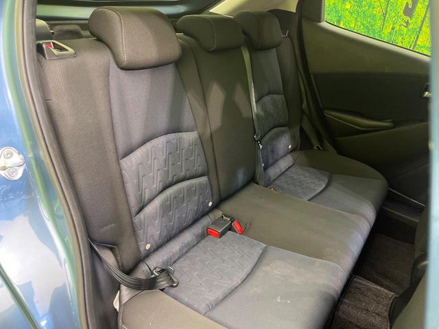 デミオ XD ターボ 純正ナビ 衝突被害軽減システム レーダークルーズ 禁煙車 スマートキー LEDヘッド ETC オートライト オートエアコン 15インチ純正アルミ Bluetooth再生(10枚目)