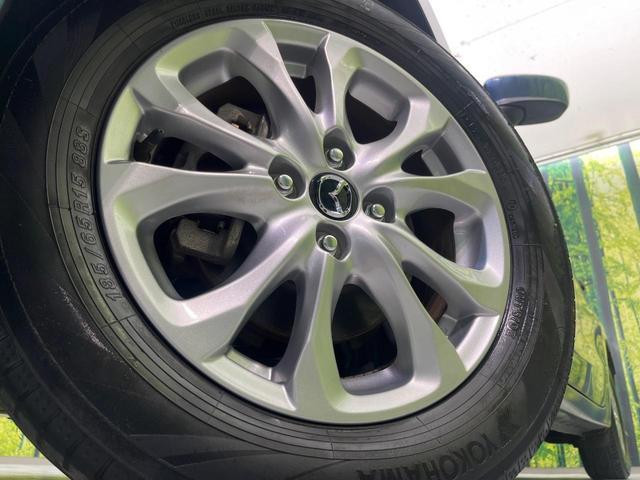 デミオ XD ターボ 純正ナビ 衝突被害軽減システム レーダークルーズ 禁煙車 スマートキー LEDヘッド ETC オートライト オートエアコン 15インチ純正アルミ Bluetooth再生(12枚目)