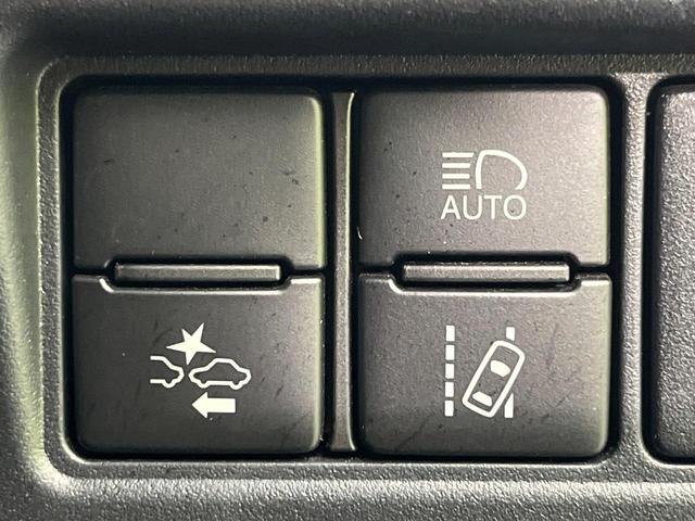 エスクァイア Ｇｉ　プレミアムパッケージ　両側電動スライド　９インチＳＤナビ　バックカメラ　トヨタセーフティセンス　レーダークルーズ　禁煙車　ハーフレザーシート　シートヒーター　ドラレコ　スマートキー　ＬＥＤヘッド　ＥＴＣ　車線逸脱警報（35枚目）