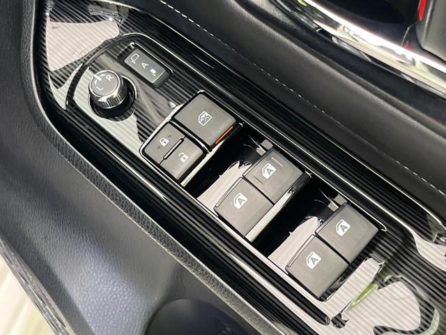 エスクァイア Ｇｉ　プレミアムパッケージ　両側電動スライド　９インチＳＤナビ　バックカメラ　トヨタセーフティセンス　レーダークルーズ　禁煙車　ハーフレザーシート　シートヒーター　ドラレコ　スマートキー　ＬＥＤヘッド　ＥＴＣ　車線逸脱警報（48枚目）