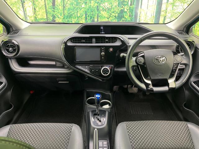 アクア クロスオーバー 純正SDナビ バックカメラ 衝突被害軽減システム 禁煙車 ハーフレザーシート スマートキー ビルトインETC オートハイビーム オートライト オートエアコン 純正16インチアルミ Bluetooth(2枚目)