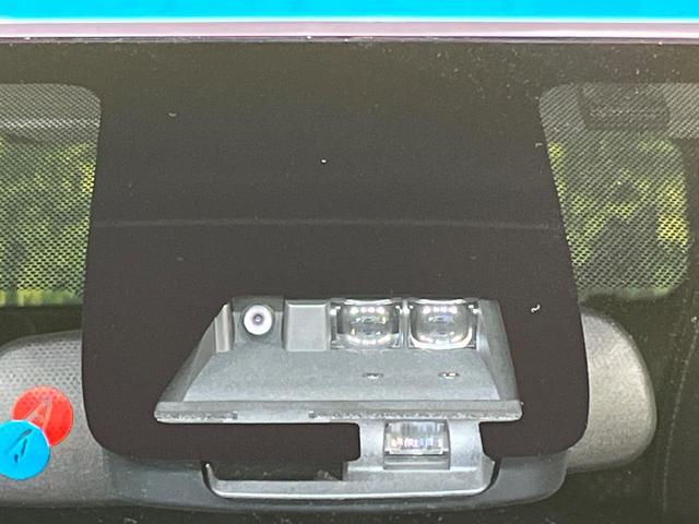 アクア クロスオーバー 純正SDナビ バックカメラ 衝突被害軽減システム 禁煙車 ハーフレザーシート スマートキー ビルトインETC オートハイビーム オートライト オートエアコン 純正16インチアルミ Bluetooth(5枚目)