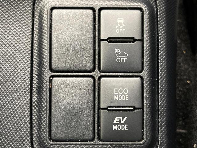 アクア クロスオーバー 純正SDナビ バックカメラ 衝突被害軽減システム 禁煙車 ハーフレザーシート スマートキー ビルトインETC オートハイビーム オートライト オートエアコン 純正16インチアルミ Bluetooth(6枚目)