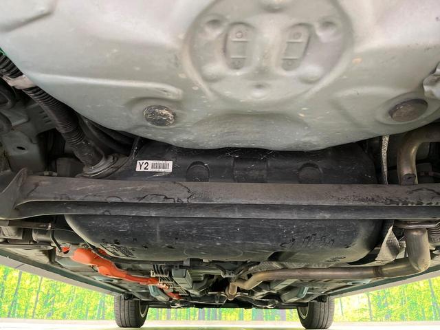 アクア クロスオーバー 純正SDナビ バックカメラ 衝突被害軽減システム 禁煙車 ハーフレザーシート スマートキー ビルトインETC オートハイビーム オートライト オートエアコン 純正16インチアルミ Bluetooth(19枚目)