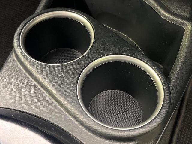 アクア クロスオーバー 純正SDナビ バックカメラ 衝突被害軽減システム 禁煙車 ハーフレザーシート スマートキー ビルトインETC オートハイビーム オートライト オートエアコン 純正16インチアルミ Bluetooth(39枚目)