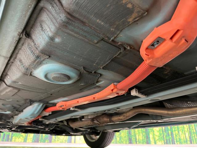 アクア クロスオーバー 純正SDナビ バックカメラ 衝突被害軽減システム 禁煙車 ハーフレザーシート スマートキー ビルトインETC オートハイビーム オートライト オートエアコン 純正16インチアルミ Bluetooth(56枚目)