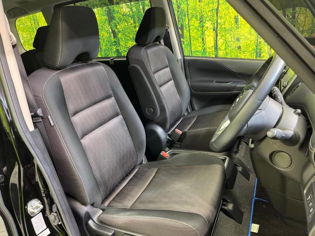 セレナ e-パワー ハイウェイスターV 両側電動ドア 純正9型ナビ 後席モニター 全周囲カメラ 衝突被害軽減システム レーダークルーズ 禁煙車 コーナーセンサー スマートキー LEDヘッド ビルトインETC パークアシスト オートライト(9枚目)