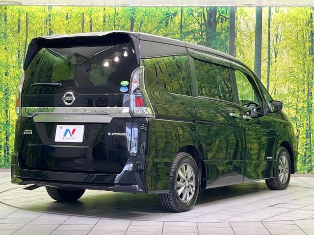 セレナ e-パワー ハイウェイスターV 両側電動ドア 純正9型ナビ 後席モニター 全周囲カメラ 衝突被害軽減システム レーダークルーズ 禁煙車 コーナーセンサー スマートキー LEDヘッド ビルトインETC パークアシスト オートライト(18枚目)