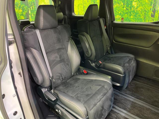 アルファード 2.5S タイプゴールドIII サンルーフ 両側電動ドア 後席モニター バックカメラ 衝突被害軽減システム 100V電源 レーダークルーズ 禁煙車 電動リアゲート ハーフレザーシート ドラレコ コーナーセンサー スマートキー(9枚目)