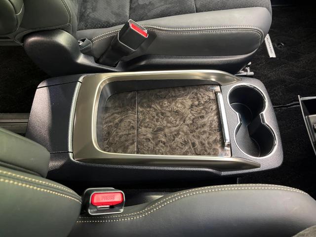 アルファード 2.5S タイプゴールドIII サンルーフ 両側電動ドア 後席モニター バックカメラ 衝突被害軽減システム 100V電源 レーダークルーズ 禁煙車 電動リアゲート ハーフレザーシート ドラレコ コーナーセンサー スマートキー(50枚目)