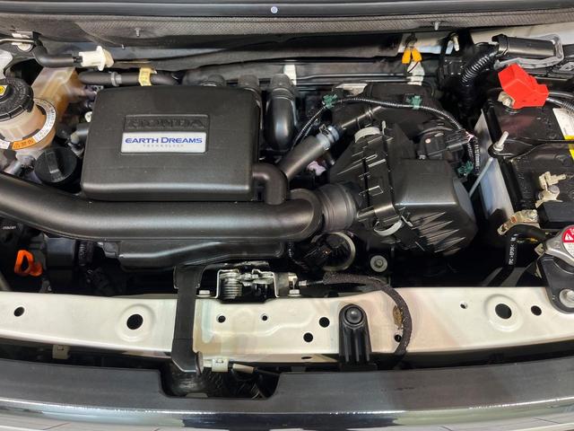 N-BOX G・Lホンダセンシング 電動スライドドア 純正SDナビ バックカメラ ホンダセンシング レーダークルーズ 禁煙車 ドラレコ スマートキー LEDヘッド ビルトインETC オートライト オートエアコン Bluetooth CD(18枚目)