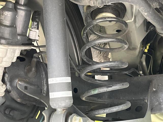 タフト Ｇターボ　ターボ　ガラスルーフ　ＳＤナビ　バックカメラ　スマートアシスト　レーダークルーズ　禁煙車　ドラレコ　スマートキー　ＬＥＤヘッド　ＥＴＣ　オートハイビーム　オートライト　オートエアコン　ＣＤ（21枚目）
