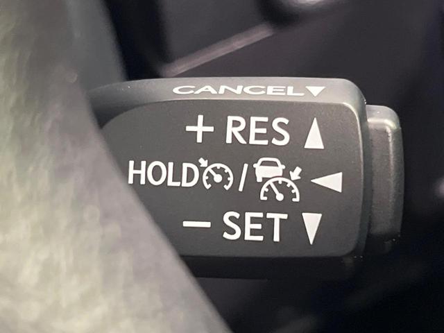 ランドクルーザープラド TX Lパッケージ・ブラックエディション 4WD サンルーフ 純正9インチSDナビ バックカメラ トヨタセーフティセンス レーダークルーズ 禁煙車 レザーシート 前席シートエアコン ドラレコ コーナーセンサー スマートキー LEDヘッド(7枚目)