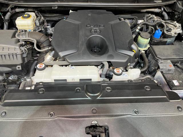 ランドクルーザープラド TX Lパッケージ・ブラックエディション 4WD サンルーフ 純正9インチSDナビ バックカメラ トヨタセーフティセンス レーダークルーズ 禁煙車 レザーシート 前席シートエアコン ドラレコ コーナーセンサー スマートキー LEDヘッド(18枚目)