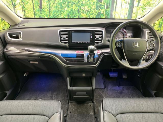 オデッセイ アブソルート・EXホンダセンシング 後席モニター 両側電動ドア 純正SDナビ バックカメラ 衝突被害軽減システム レーダークルーズ 禁煙車 ハーフレザーシート パワーシート ドラレコ スマートキー LEDヘッド ビルトインETC(2枚目)