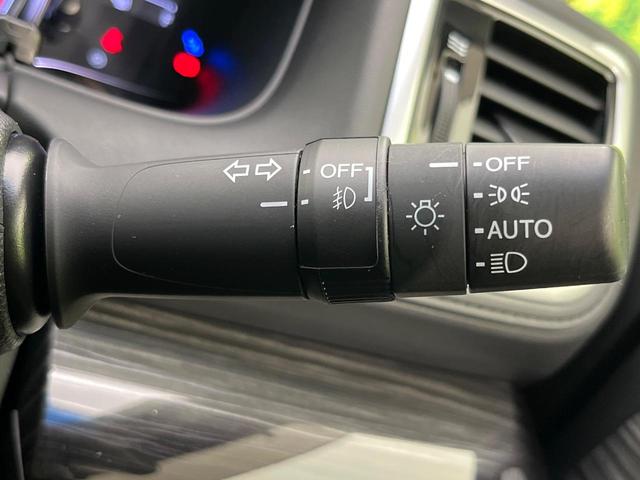 オデッセイ アブソルート・EXホンダセンシング 後席モニター 両側電動ドア 純正SDナビ バックカメラ 衝突被害軽減システム レーダークルーズ 禁煙車 ハーフレザーシート パワーシート ドラレコ スマートキー LEDヘッド ビルトインETC(46枚目)