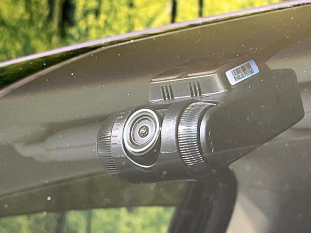 オデッセイ アブソルート・EXホンダセンシング 後席モニター 両側電動ドア 純正SDナビ バックカメラ 衝突被害軽減システム レーダークルーズ 禁煙車 ハーフレザーシート パワーシート ドラレコ スマートキー LEDヘッド ビルトインETC(58枚目)