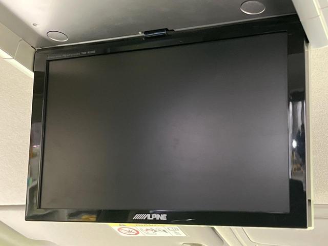 ヴォクシー ZS 両側電動ドア 後席モニター バックカメラ 禁煙車 ドラレコ スマートキー LEDヘッド ビルトインETC オートライト デュアルエアコン 純正16インチアルミ Bluetooth CD DVD再生(3枚目)