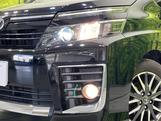 ヴォクシー ZS 両側電動ドア 後席モニター バックカメラ 禁煙車 ドラレコ スマートキー LEDヘッド ビルトインETC オートライト デュアルエアコン 純正16インチアルミ Bluetooth CD DVD再生(13枚目)