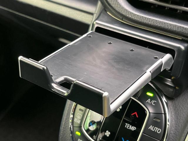 ヴォクシー ZS 両側電動ドア 後席モニター バックカメラ 禁煙車 ドラレコ スマートキー LEDヘッド ビルトインETC オートライト デュアルエアコン 純正16インチアルミ Bluetooth CD DVD再生(28枚目)