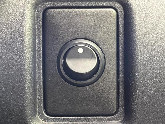 ヴォクシー ZS 両側電動ドア 後席モニター バックカメラ 禁煙車 ドラレコ スマートキー LEDヘッド ビルトインETC オートライト デュアルエアコン 純正16インチアルミ Bluetooth CD DVD再生(39枚目)