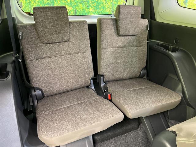 シエンタ ハイブリッドZ 両側パワースライドドア 純正10.5インチナビ 全周囲カメラ 衝突被害軽減システム レーダークルーズ 禁煙車 コーナーセンサー スマートキー LEDヘッド ビルトインETC オートハイビーム(10枚目)