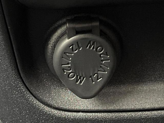 シエンタ ハイブリッドZ 両側パワースライドドア 純正10.5インチナビ 全周囲カメラ 衝突被害軽減システム レーダークルーズ 禁煙車 コーナーセンサー スマートキー LEDヘッド ビルトインETC オートハイビーム(38枚目)