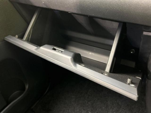 タント カスタムＸ　トップエディションリミテッドＳＡＩＩＩ　両側電動ドア　全周囲カメラ　衝突被害軽減システム　ハーフレザーシート　シートエアコン　スマートキー　ＬＥＤヘッド　車線逸脱警報　オートライト　デュアルエアコン　ＣＤ　ＤＶＤ再生　地デジ　ＬＥＤフォグ（32枚目）