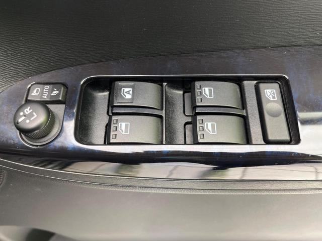 タント カスタムＸ　トップエディションリミテッドＳＡＩＩＩ　両側電動ドア　全周囲カメラ　衝突被害軽減システム　ハーフレザーシート　シートエアコン　スマートキー　ＬＥＤヘッド　車線逸脱警報　オートライト　デュアルエアコン　ＣＤ　ＤＶＤ再生　地デジ　ＬＥＤフォグ（35枚目）