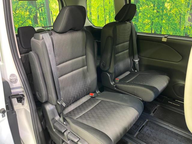 セレナ e-パワー ハイウェイスター 両側電動ドア 純正10インチナビ 後席モニター 全周囲カメラ 衝突被害軽減システム 禁煙車 ドラレコ コーナーセンサー スマートキー LEDヘッド クルコン オートライト オートエアコン(9枚目)