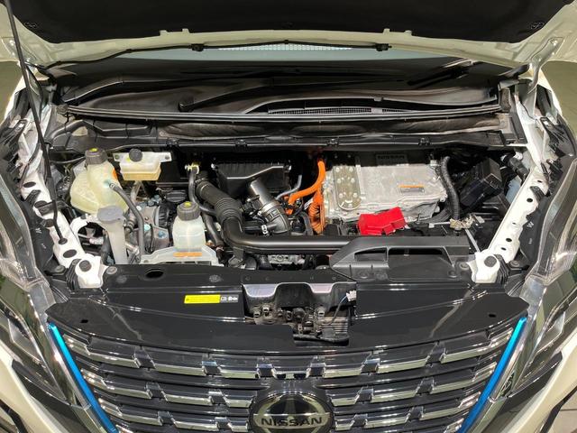 セレナ e-パワー ハイウェイスター 両側電動ドア 純正10インチナビ 後席モニター 全周囲カメラ 衝突被害軽減システム 禁煙車 ドラレコ コーナーセンサー スマートキー LEDヘッド クルコン オートライト オートエアコン(19枚目)