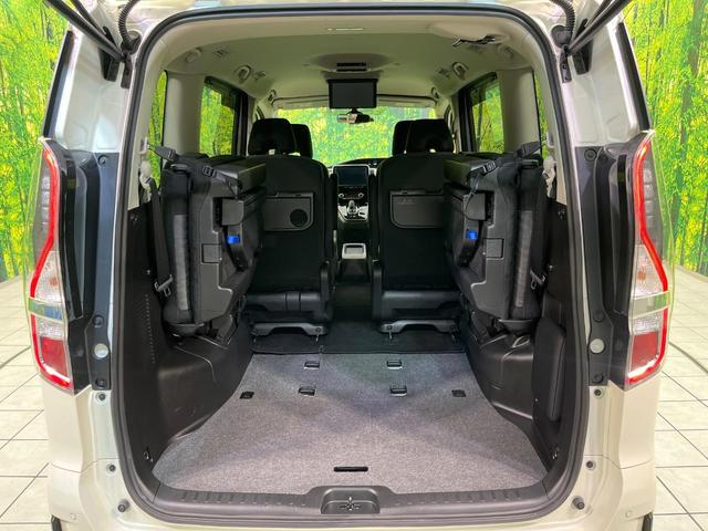 セレナ e-パワー ハイウェイスター 両側電動ドア 純正10インチナビ 後席モニター 全周囲カメラ 衝突被害軽減システム 禁煙車 ドラレコ コーナーセンサー スマートキー LEDヘッド クルコン オートライト オートエアコン(38枚目)