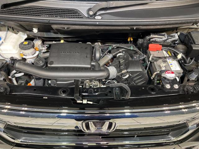 Ｎ－ＢＯＸカスタム Ｌ　両側電動ドア　ホンダセンシング　レーダークルーズ　禁煙車　ドラレコ　スマートキー　ＬＥＤヘッド　８インチディスプレイオーディオ　ビルトインＥＴＣ　オートハイビーム　オートライト　オートエアコン（18枚目）