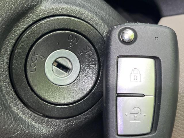 eKスペース M 衝突被害軽減システム 禁煙車 前席シートヒーター アイドリングストップ ハイビームアシスト オートライト キーレスエントリー プライバシーガラス 6スピーカー(7枚目)