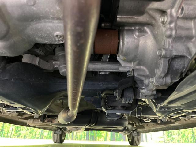 Ｎ－ＢＯＸカスタム Ｇ・Ｌホンダセンシング　両側電動ドア　純正ＳＤナビ　バックカメラ　衝突被害軽減システム　レーダークルーズ　禁煙車　スマートキー　ＬＥＤヘッド　ビルトインＥＴＣ　オートハイビーム　車線逸脱警報　オートライト　オートエアコン（19枚目）